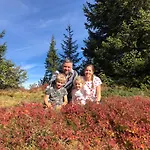 - Lain Lenzerheide